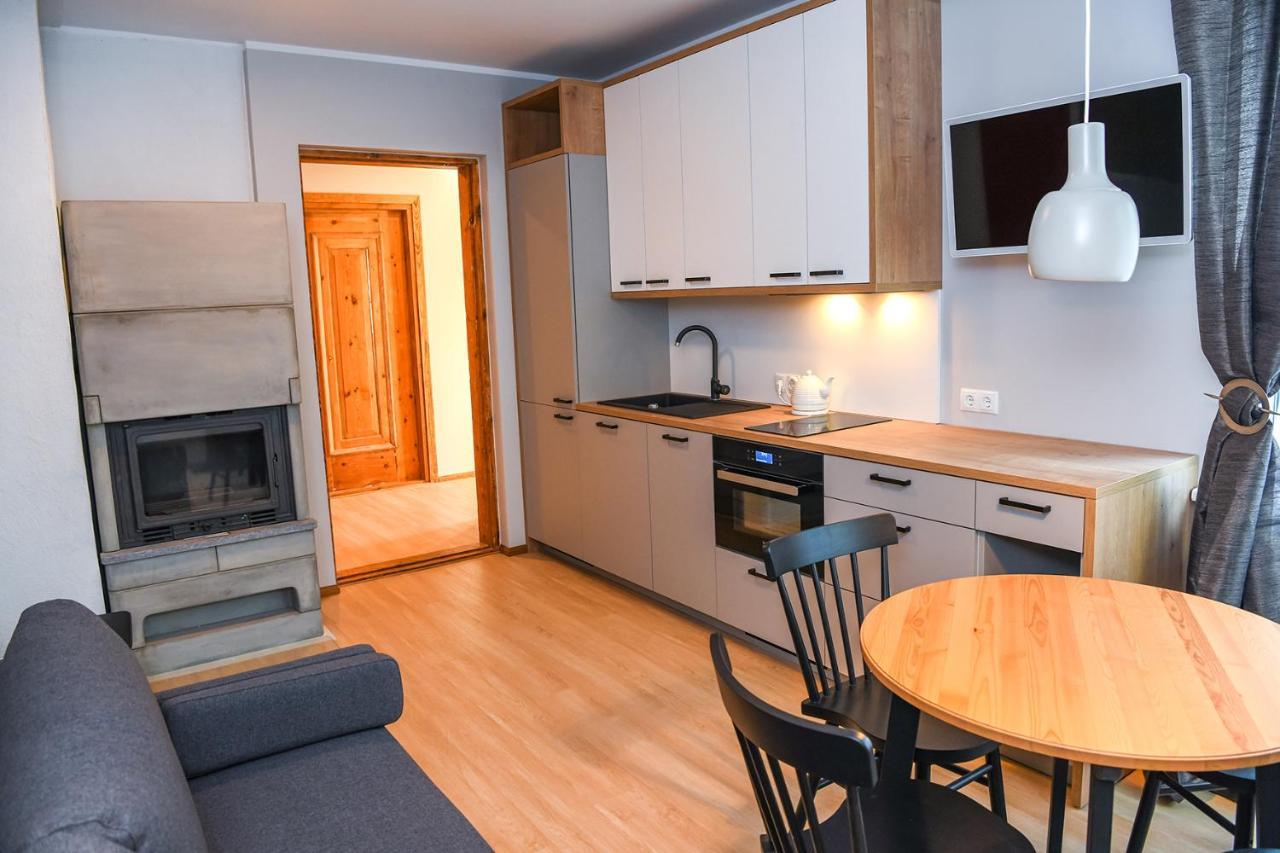 Zagorski Apartment 2 Kuressaare Exterior photo